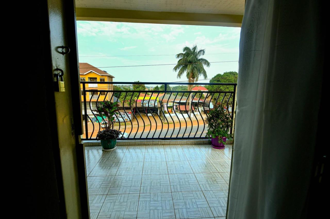 אנטבה Peace Of Mind Suites מראה חיצוני תמונה
